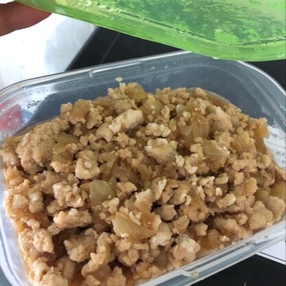 レシピ参考にさせていただきました！
生姜を入れたのは初ですが、風味がより出て美味しく仕上がりました！
また作ります♪